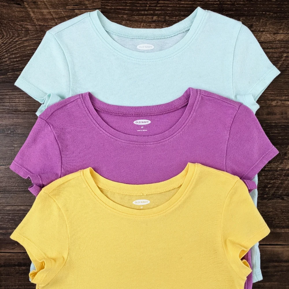 Old Navy, Set of 4 Tee Shirts